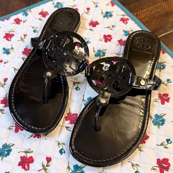 ✨ Tory Burch Miller Sandals – Size 11 – Black Patent – Like New ✨ - Picture 1 of 12